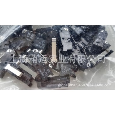 歐姆龍基本開關D3M-01K3-3
